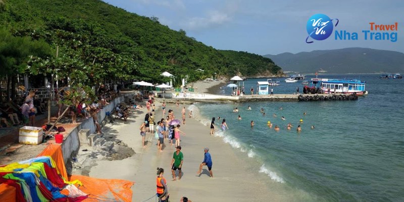 Bãi Tranh Nha Trang – Điểm Đến Hoang Sơ Đầy Quyến Rũ